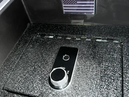 GM console safe accessory