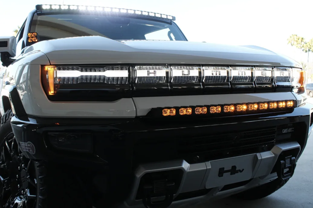 2022+ GMC Hummer EV Roof 60in Light Bar - PRO 3.webp